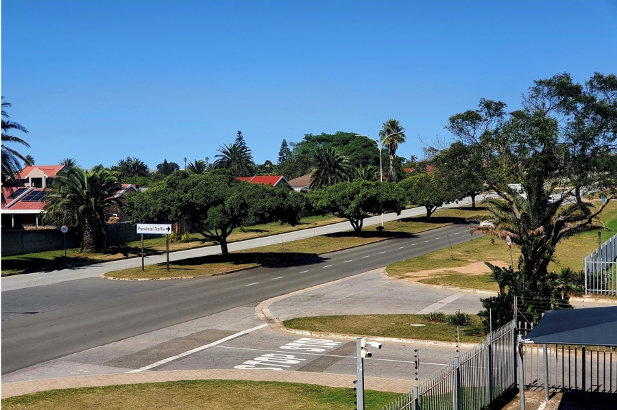 1 Bedroom Property for Sale in Heiderand Western Cape